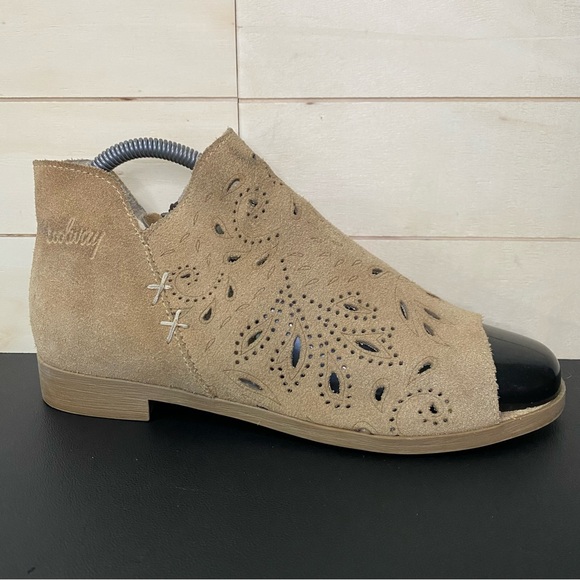 Coolway Shoes - Coolway Nelia Open Toe Booties Women's Size 8 Shoes EU39 Tan Suede Leather Zip